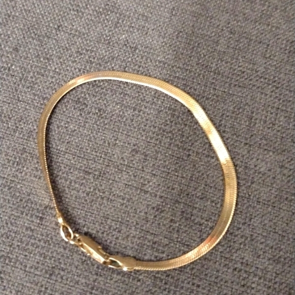 Women's Color gold Bracelet - Picture 1 of 3